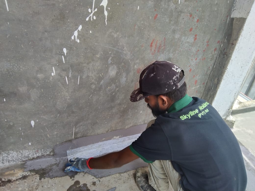 கட்டடத்திற்கோ அல்லது வீட்டிற்கோ நீர்க்காப்பு செய்யும்போது அதற்குரிய வழிவகைகளை தெரிவு செய்வதில் மிக அவதானம் வேண்டும்.